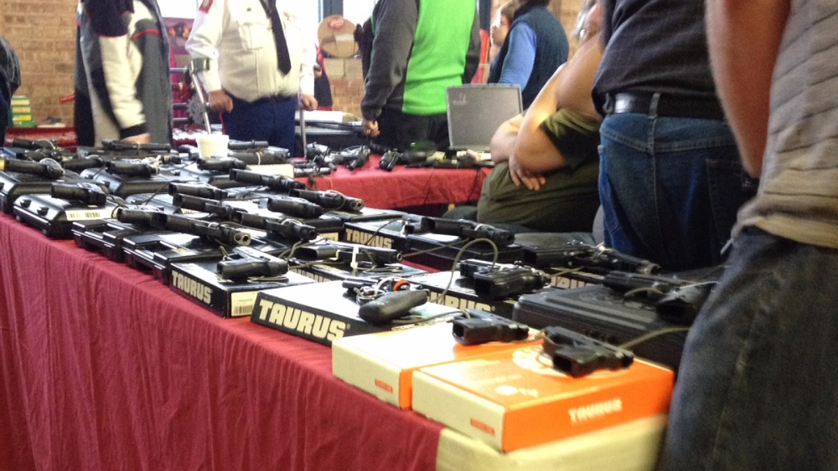 At Indiana Gun Show, Some Welcome Background Checks | WBEZ