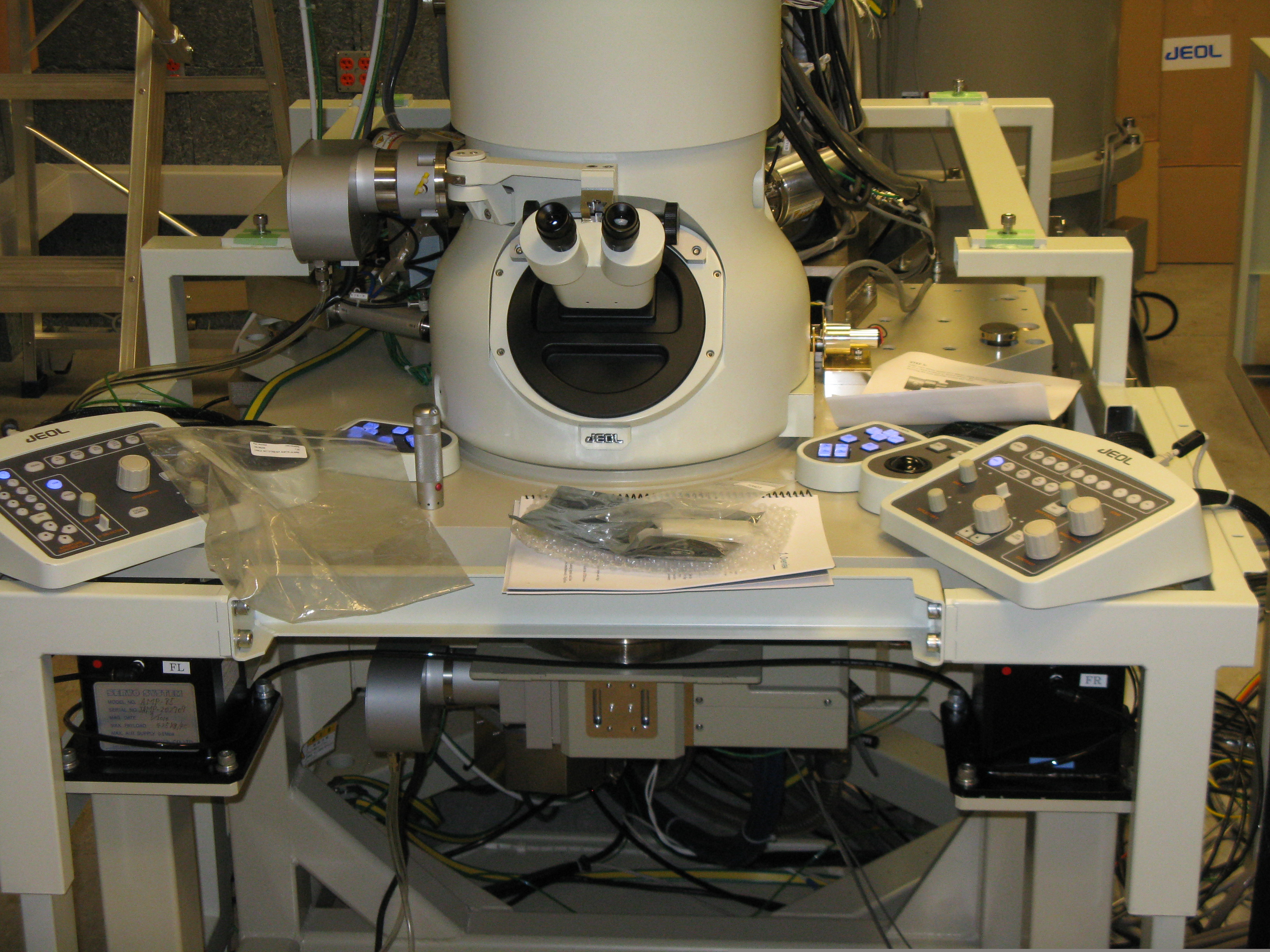 New microscope gives clearest view of atoms WBEZ